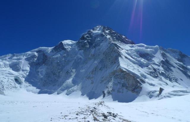 世界上十大最难攀登的山峰(中国最难攀爬的山峰)插图8