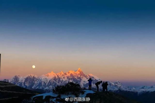 西藏最美雪山排名(西藏最神奇雪山)插图9