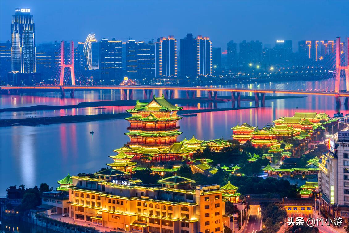 四大名楼谁排第一，中国著名的四大名楼简介(附2023年最新排行榜前十名单)
