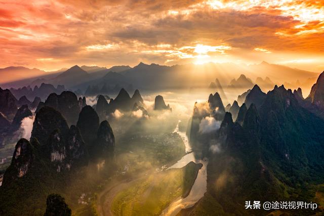 中国十大地貌奇观排行榜，中国顶级美景(附2023年最新排行榜前十名单)
