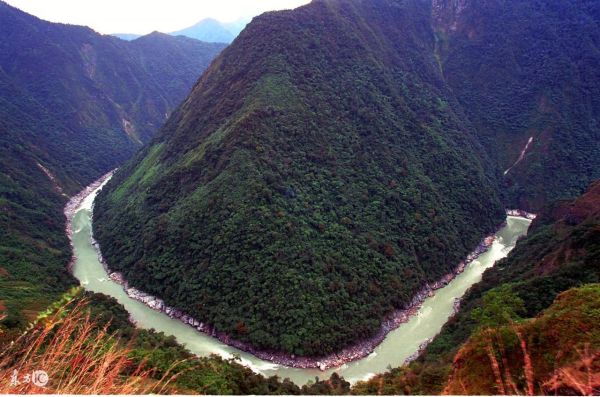 中国十大河流排名，中国十大河流排行榜(附2023年最新排行榜前十名单)