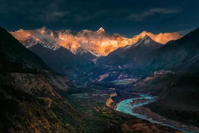 西藏最美雪山排名(西藏最神奇雪山)插图12