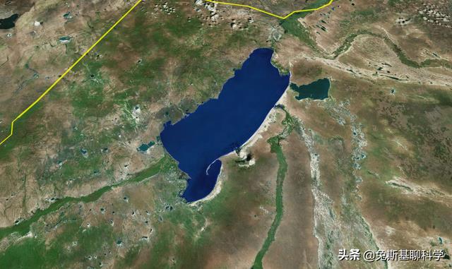 西藏五大湖排行榜(西藏第一湖泊在哪)插图5
