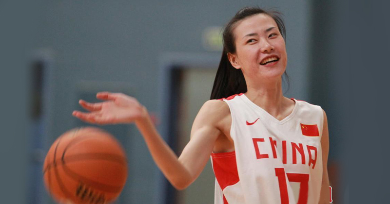 中国女篮十大美女(颜值最高的十大篮球女神排行榜)插图1