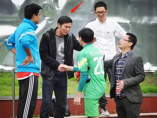 中国足球明星排名前十(中国足球传奇人物)插图3