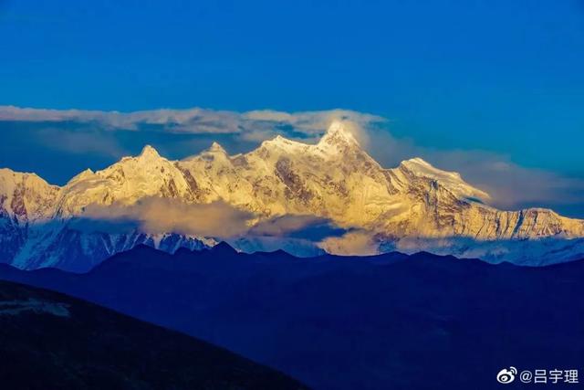 西藏最美雪山排名(西藏最神奇雪山)插图10