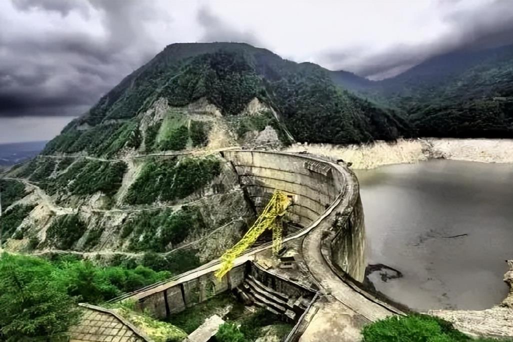 世界十大水坝排行榜(盘点全球10大超级水坝)插图