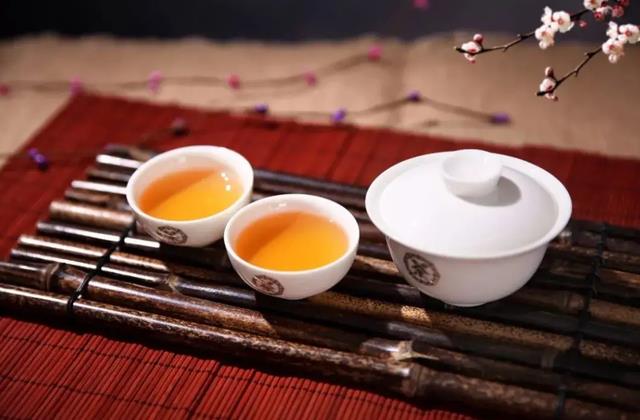 我国哪里的白茶好，白茶最好的三个品牌(附2023年最新排行榜前十名单)