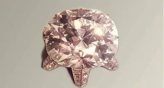 全球十大最昂贵的钻石(十大著名钻石项链)插图3