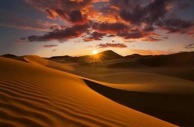 世界上最大的沙漠是什么沙漠(巴丹吉林沙漠)插图5