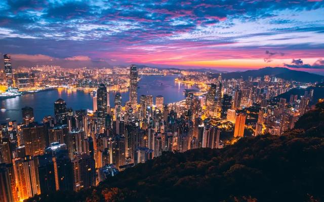 重庆最高楼排行榜前十名，全国最高楼多少米(附2023年最新排行榜前十名单)