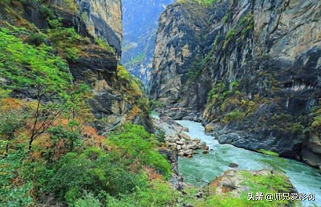 中国最美十大峡谷(十大绝美山水)插图4
