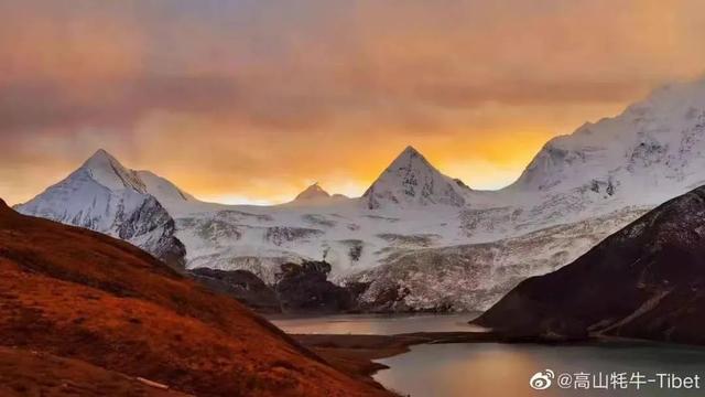 西藏最美雪山排名(西藏最神奇雪山)插图5