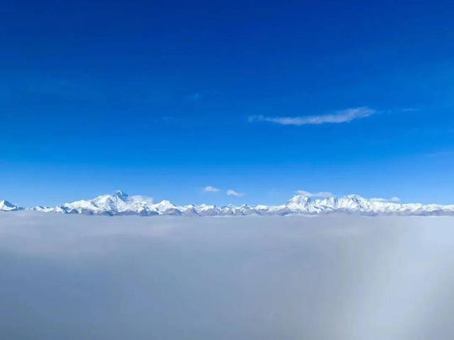 西藏最美雪山排名(中国公认最美雪山)插图1