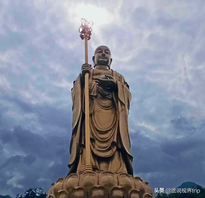 中国十大著名人物雕像(十大巨型人物雕塑盘点)插图7