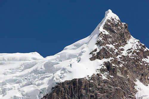 世界上著名的十大山脉，闻名世界10大山脉盘点(附2023年最新排行榜前十名单)