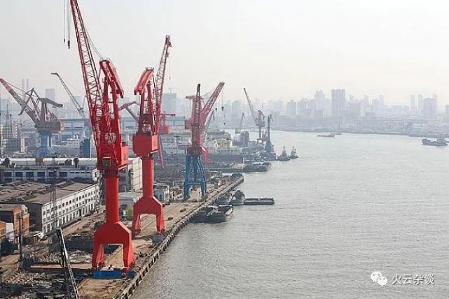 中国十大造船厂最新排名(我国最厉害的10家造船厂)插图