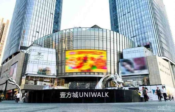 深圳十大热门购物中心，10个顶级购物中心排名(附2023年最新排行榜前十名单)