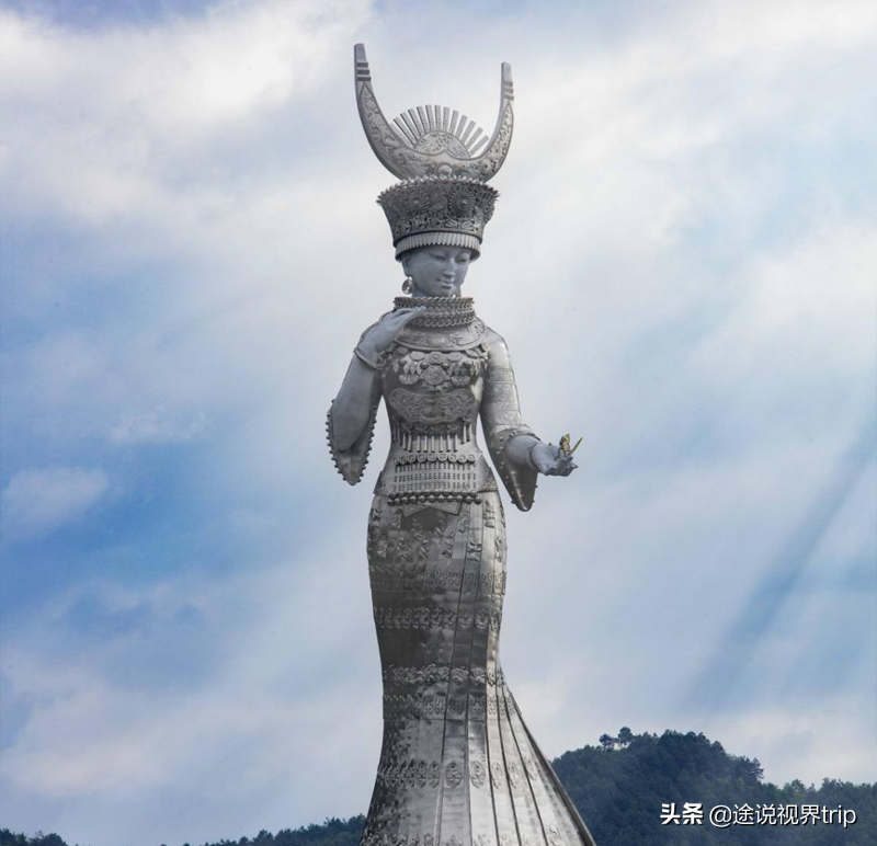 中国十大著名人物雕像(十大巨型人物雕塑盘点)插图9