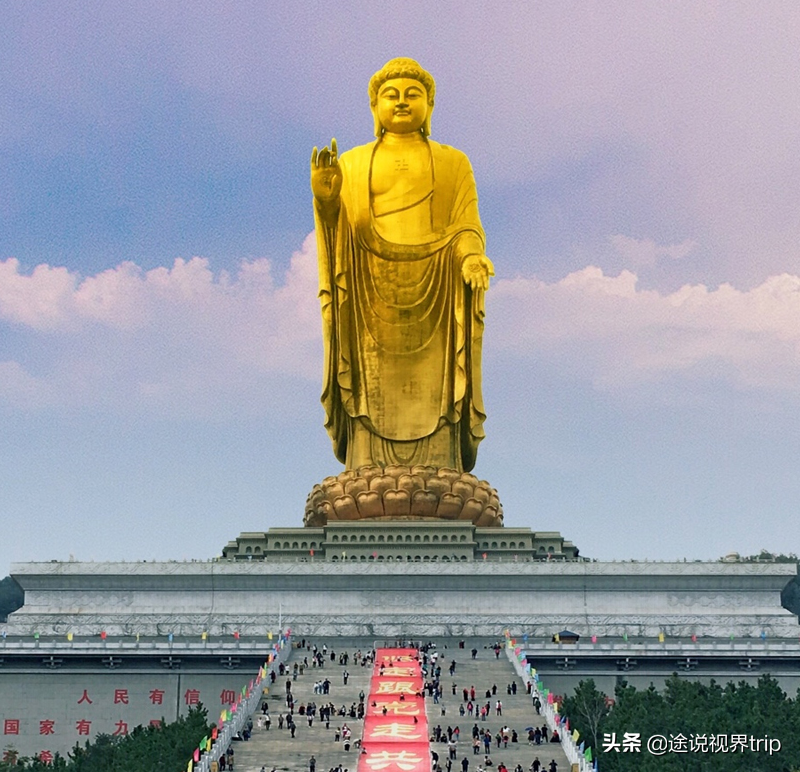 中国十大著名人物雕像(十大巨型人物雕塑盘点)插图5