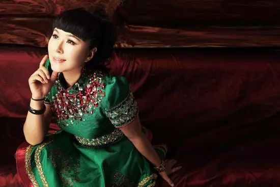 中国十大著名蒙古族歌手排行(10位蒙古族著名歌唱家)插图3